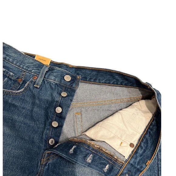 Levis 501 Shorts WMNS 30 Cut Off Denim Button Fly High Rise Distressed Raw Hem - Picture 5 of 9